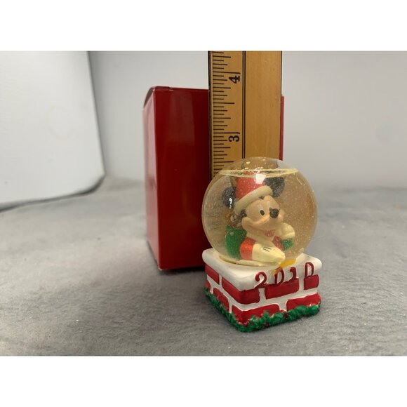 Disney Mickey Mouse Snow Globe 2010 Joy Of Giving Exclusive Christmas Decoration - Picture 7 of 9